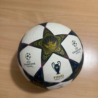 Adidas UEFA Champions League 2012-2013 Finale