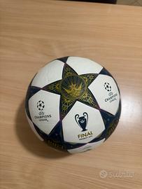 Adidas UEFA Champions League 2012-2013 Finale