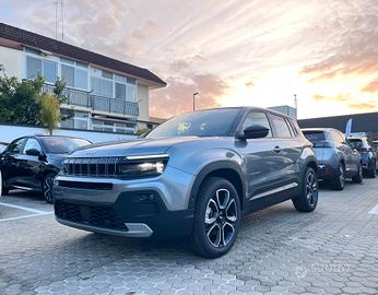 Jeep Avenger 1.2 Turbo 110 CV e-Hybrid Summit Auto