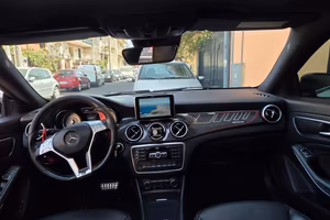 mercedes cla 220 AMG