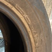 Gomme auto Bridgestone invernali 215/65R17