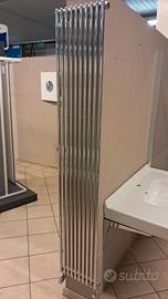 radiatore alto cromato largo 40 cm
