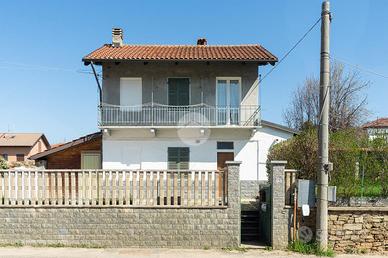 VILLA SINGOLA A RIVOLI