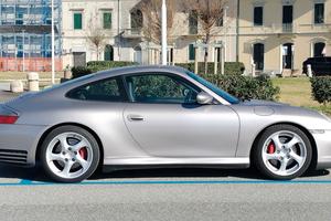 Porsche  911_996 Carrera 4S