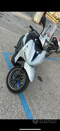 Piaggio Beverly 400