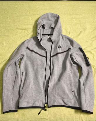 Nike felpa tech grigia
