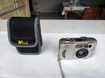 Macchina fotografica nikon e Olympus