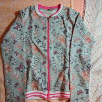 felpa garzata con zip e farfalle