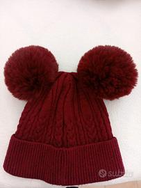 Cappello con ponpon