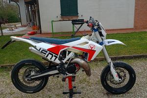 Vent 125 motore ktm