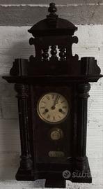 antico orologio pendolo da muro di fine '800