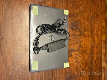 PC Notebook Dell Vostro 3520 i7