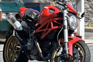 Ducati Monster 796
