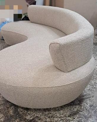 Divano Kagan design