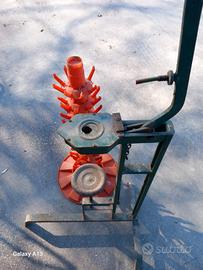 asciuga bottiglie e tappatrice 