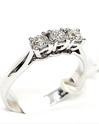 Anello trilogy Diamanti Oro Bianco 18 kt promessa