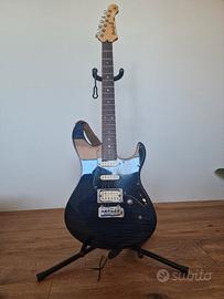 Chitarra elettrica Yamaha Pacifica 812V