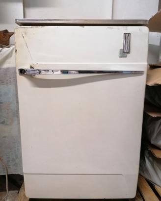 Frigorifero originale FIAT vintage anni '50