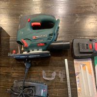 Seghetto a pendolo ricaricabile