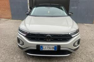 Volkswagen T-Roc 2.0 TDI SCR 150 CV DSG Sport Blue