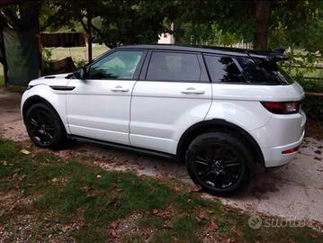 Range rover evoque 