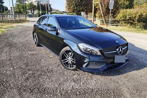 Mercedes Classe A200d Premium auto AMG Line