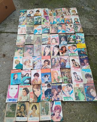 lotto di 76 romanzi della rosa ,Delly vintage 