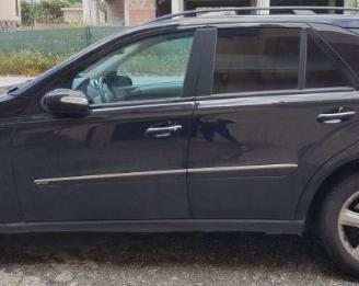 Mercedes Suv ML 320 ML320