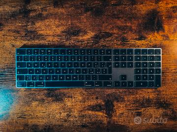 Apple Magic Keyboard nera