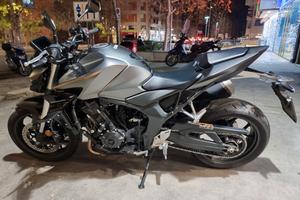 Honda Hornet 1000