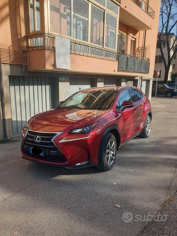 Lexus NX 1ª serie