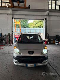 Peugeot 1007