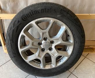 4 cerchi in lega da 17” con gomme estive Jeep