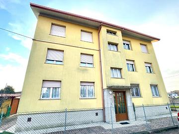 Appartamento bicamere con posto auto e giardino