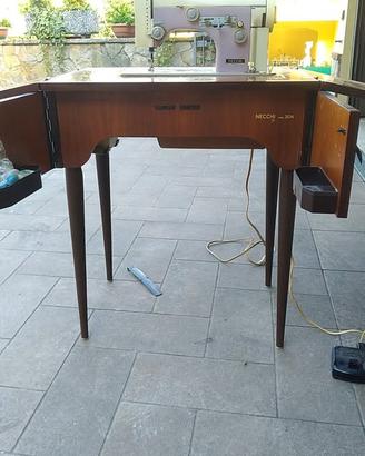 MACCHINA DA CUCIRE NECCHI MOD 240