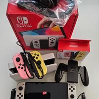 Nintendo Switch Oled bianca+ 2 Joycon + 256 Gb ITA