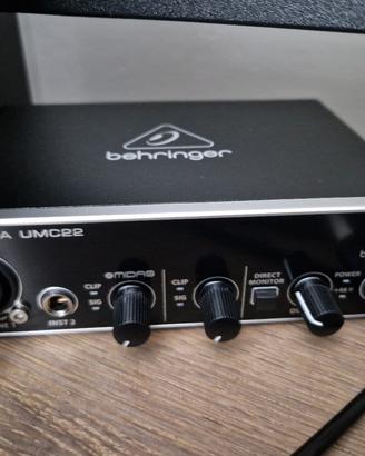 Behringer UMC22 Interfaccia Audio USB