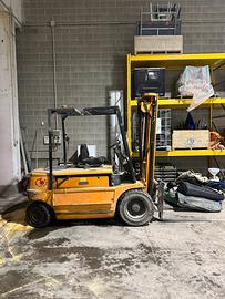 Muletto Still da sistemare