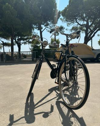 Coppia di biciclette Raleigh vintage-selle Brooks