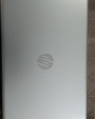 computer hp + supporto con ventola