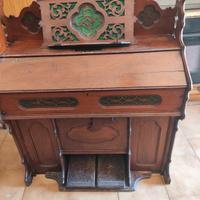 strumento musicale  Harmonium
