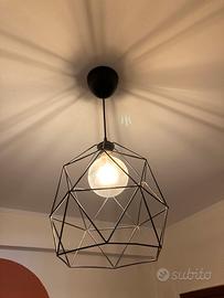 Lampada Ikea con lampadina
