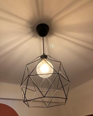 Lampada Ikea con lampadina