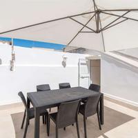 Riviera indipendente con terrazzo