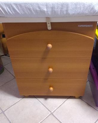 Fasciatoio con bagnetto