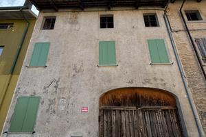 Casolare rustico abitabile con terreno