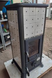 stufa a legna marca: La Nordica