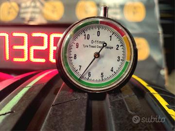 4 GOMME 205 55 17 ESTIVE AL 85% DOT21