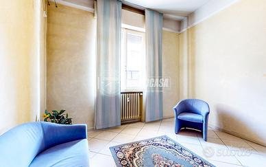 Quadrilocale con due bagni e posto auto
