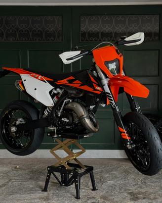 KTM 125 XC-W 2018 + accessori
